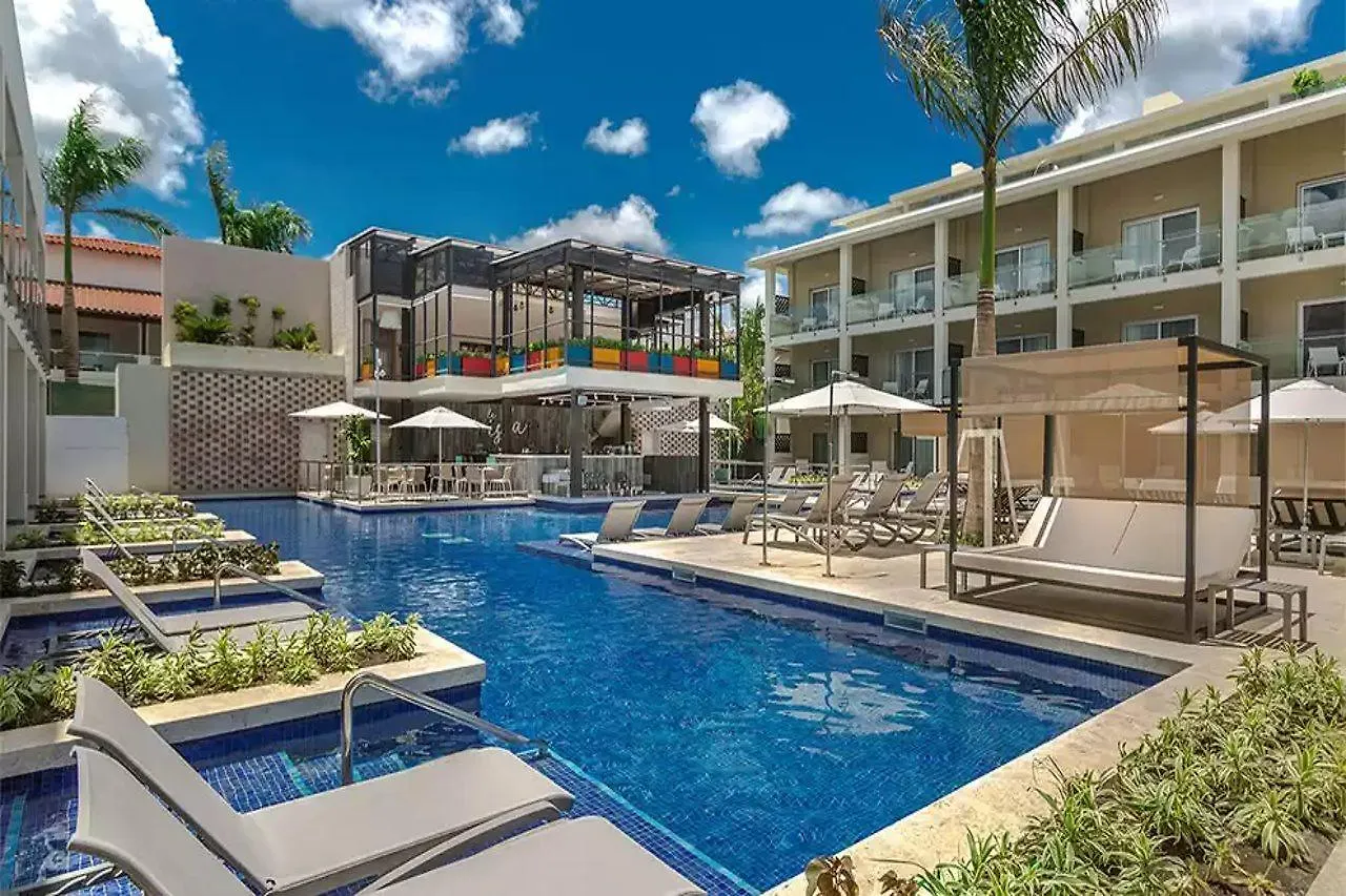 ***** Hotel Catalonia Royal La Romana Adults Only All Inclusive Bayahibe Dominican Republic